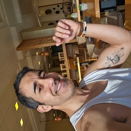 yaniv965